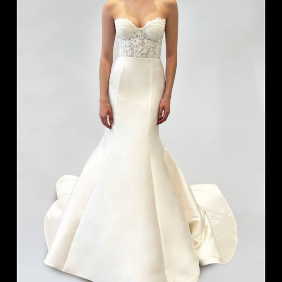 Monique Lhuillier Dresses & Skirts - Bliss by Monique Lhullier BL24104